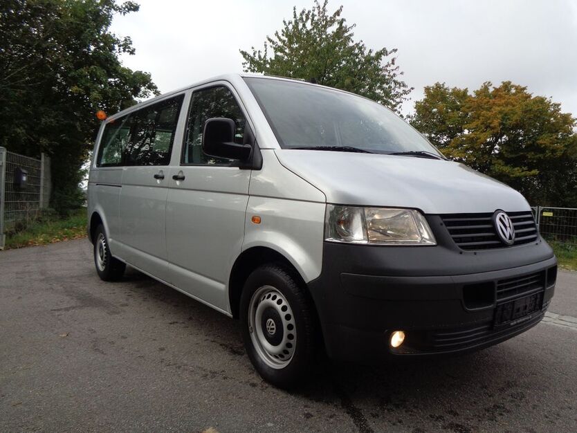 VW T5 Transporter 175.388 km 10.700 € Regensburg 93055