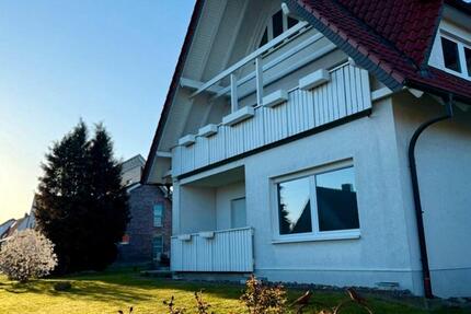 Wohnung Hüllhorst - 5 Zimmer, 160 m&sup2;, 1.300&euro; | Angebot:26223482