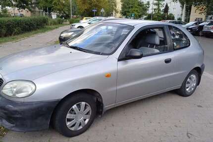 Daewoo Lanos 387.999 km 999 € Burbach 57299