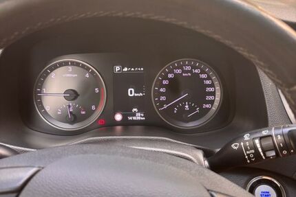 Hyundai TUCSON 150.000 km 14.700 € Mannheim 68169