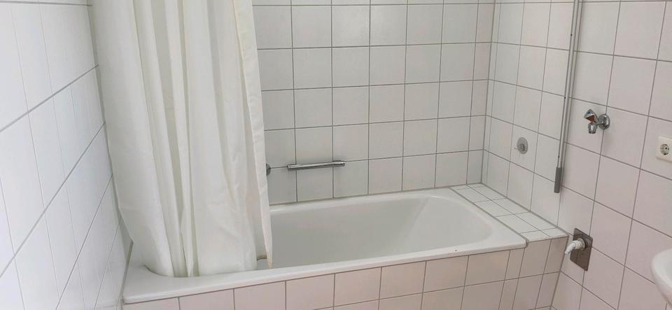 Dachgeschoßwohnung Aulendorf - 2.5 Zimmer, 61 m&sup2;, 205.000&euro; | Angebot:26714204