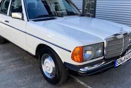 Mercedes-Benz 250 183.000 km 8.900 &euro; Bad Lobenstein 07356