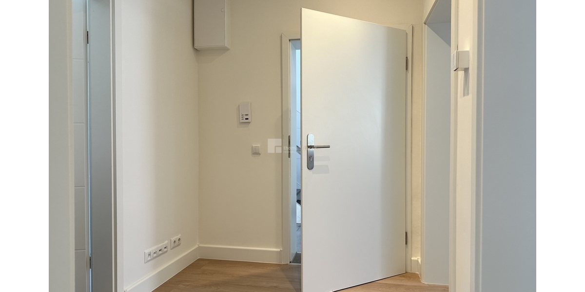 Moderne 4-Zimmer-Wohnung am Ziegelinnensee mit hochwertiger Ausstattung und innovativer Technik - Etagenwohnung Schwerin Lewenberg | Angebot:26846150