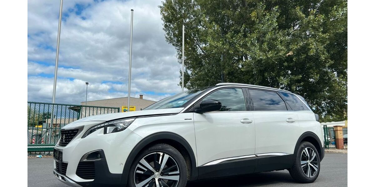 Peugeot 5008 178.781 km 16.900 &euro; Berlin 10627