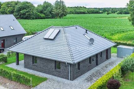 Nähe Küste - Neuwertiger Bungalow mit freien Blick in ruhiger Siedlungslage