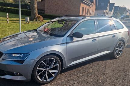 Skoda Superb 110.000 km 22.999 &euro; Übach-Palenberg 52531