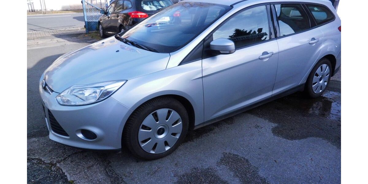 Ford Focus 184.907 km 2.790 &euro; Meerane 08393