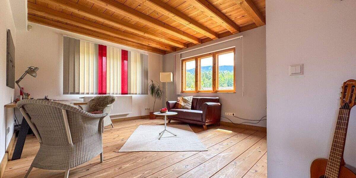 Gewerbeobjekt Frasdorf Daxa - 9 Zimmer, 350 m&sup2;, 825.000&euro; | Angebot:24859897