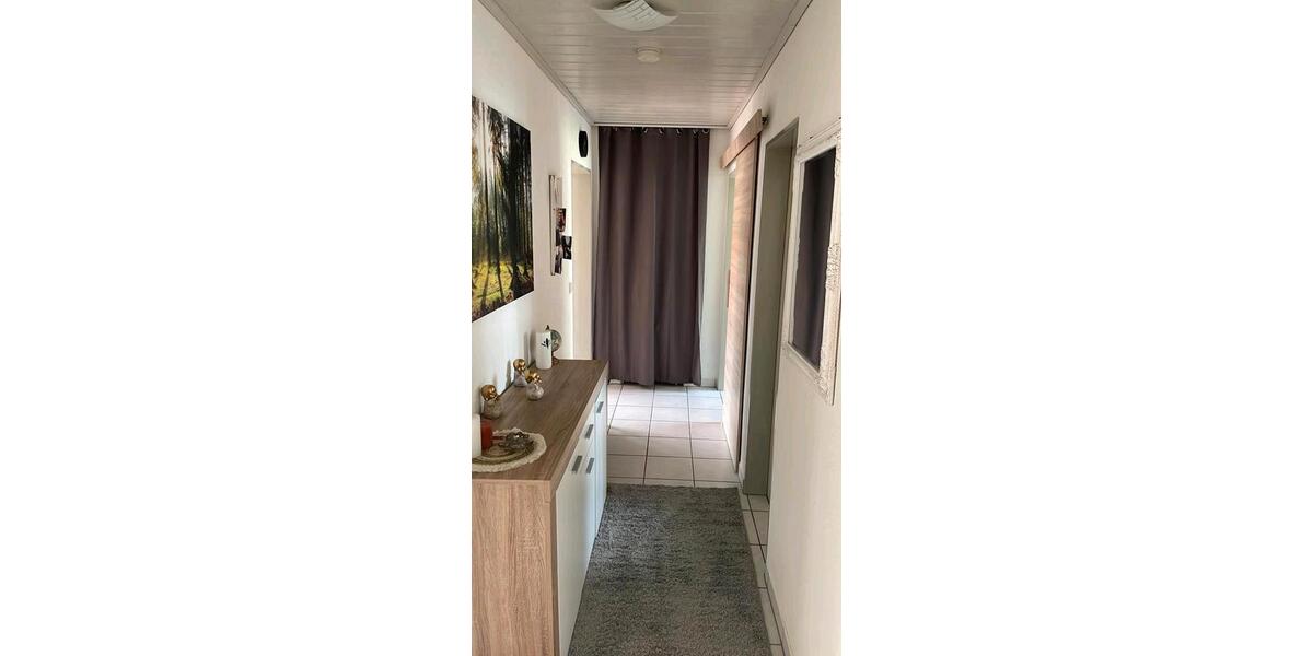 Hochparterre Waldershof - 3 Zimmer, 68 m&sup2;, 109.000&euro; | Angebot:26415825