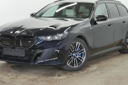 BMW i5 11.400 km 79.500 € Dillingen 89407