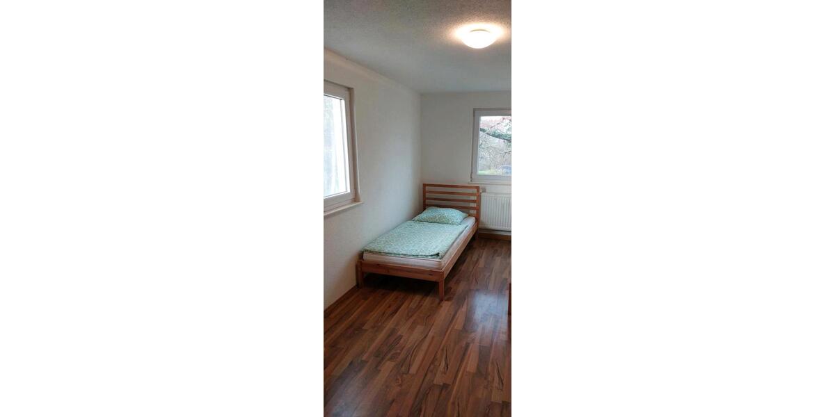 Etagenwohnung Backnang - 3 Zimmer, 85 m&sup2;, 350&euro; | Angebot:26305370