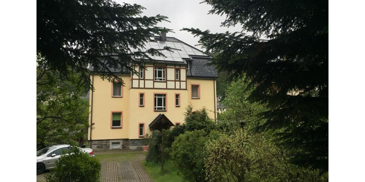 Dachgeschoßwohnung Drebach - 4 Zimmer, 89 m&sup2;, 507&euro; | Angebot:25281578