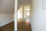 Etagenwohnung Bad Saulgau - 3 Zimmer, 122 m&sup2;, 980&euro; | Angebot:25690379