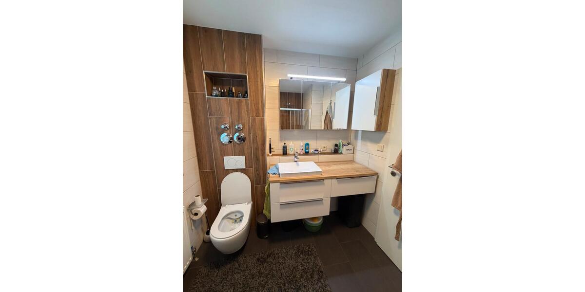 Erdgeschoßwohnung Neutraubling - 3 Zimmer, 86 m&sup2;, 385.000&euro; | Angebot:27271532