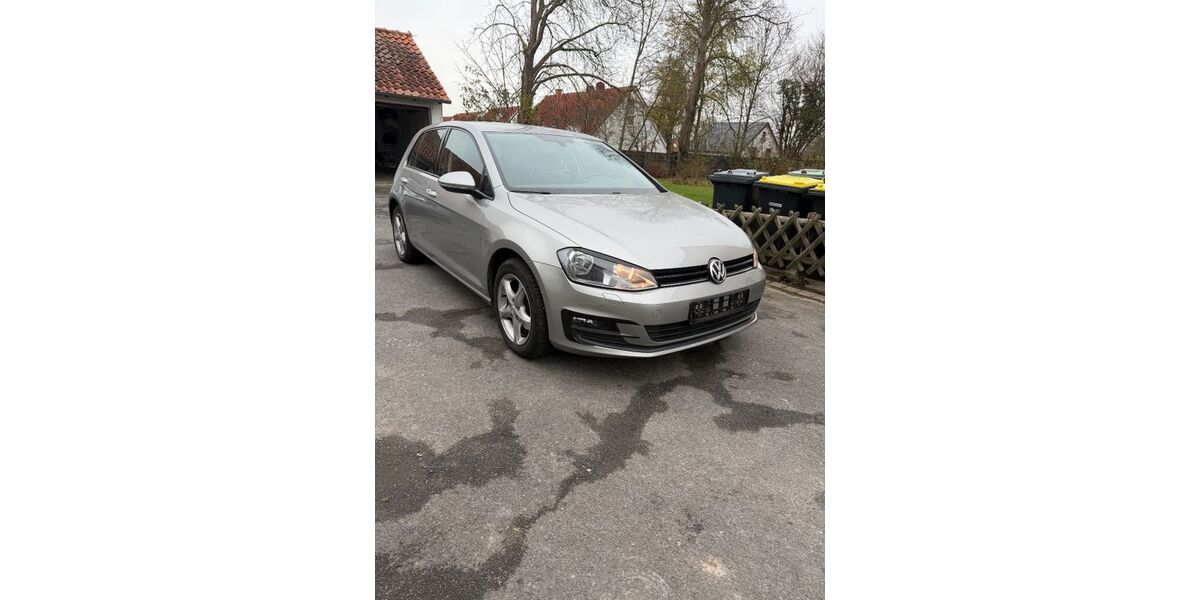 VW Golf 125.034 km 8.650 &euro; Detmold 32756