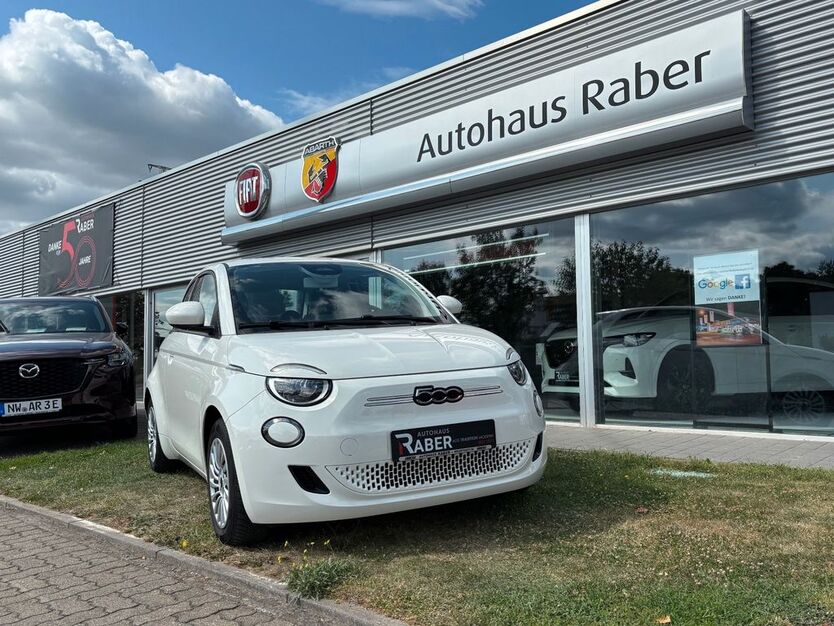 Fiat 500e 7.942 km 23.590 € Neustadt 67433