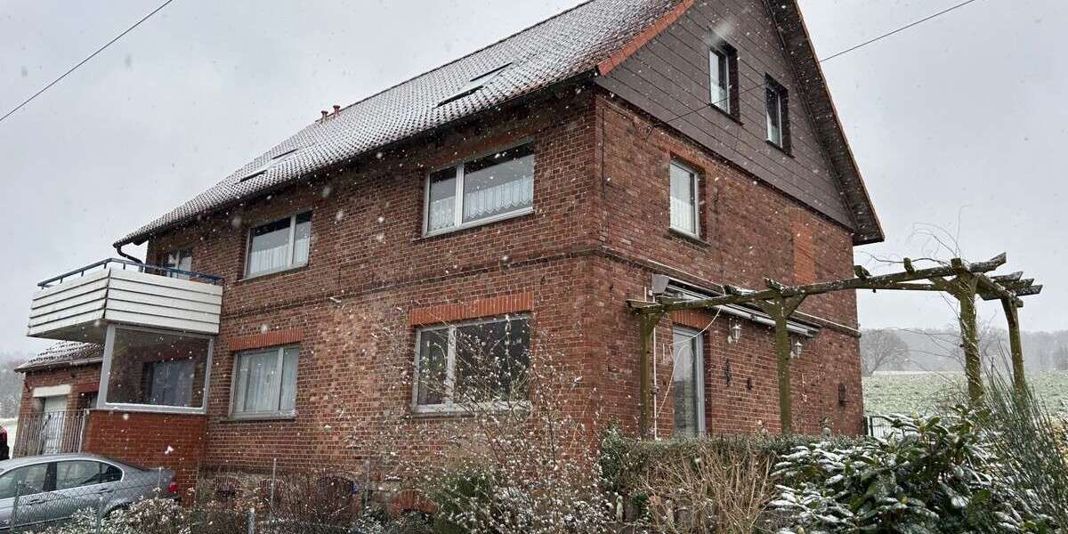 Haus zum Kaufen in Extertal 189.000 € 220.39 m² 8 zimmer