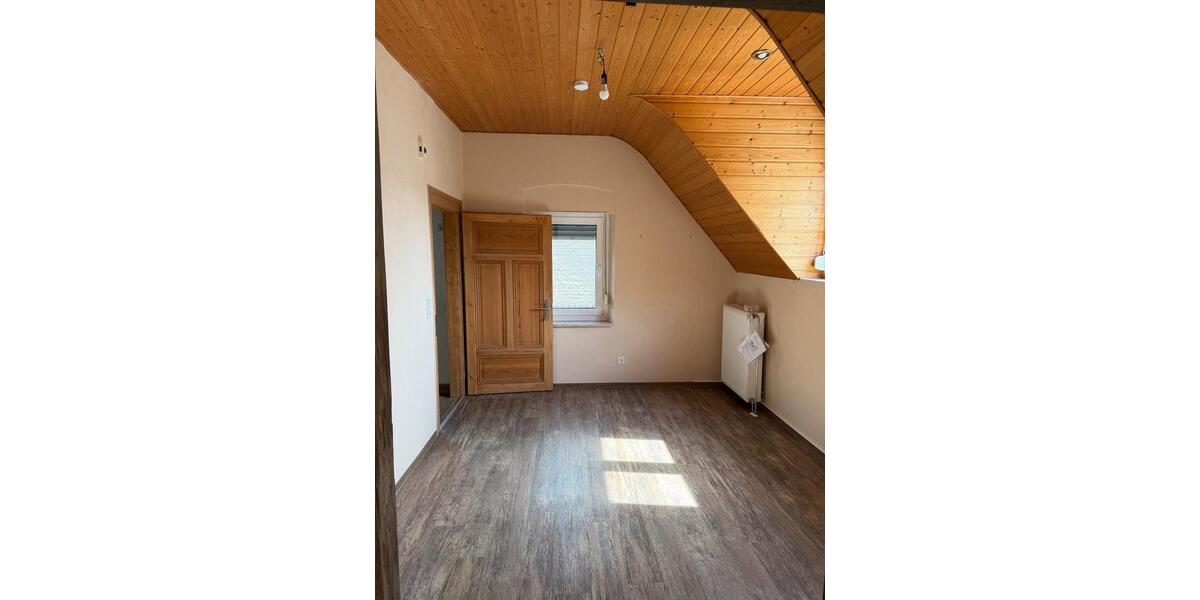 Reihenhaus Traben-Trarbach Trarbach - 3.5 Zimmer, 91 m&sup2;, 1.200&euro; | Angebot:26619725