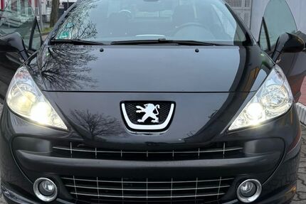 Peugeot 207 159.000 km 3.999 &euro; Dieburg 64807