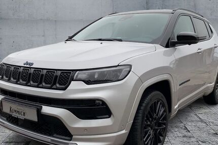 Jeep Compass 28.250 km 28.990 € Aalen-Dauerwang 73457