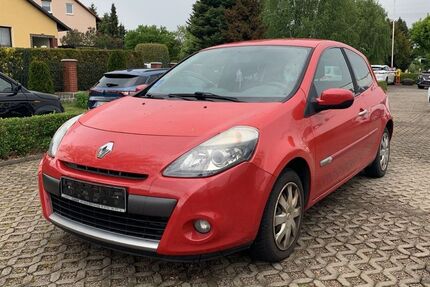 Renault Clio 112.468 km 1.790 &euro; Chemnitz 09113