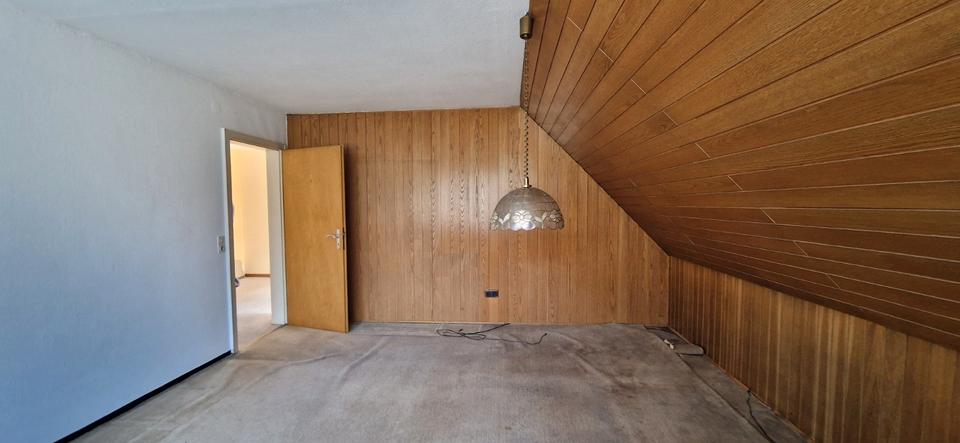 Einfamilienhaus Clausthal-Zellerfeld Zellerfeld - 7 Zimmer, 196 m&sup2;, 270.000&euro; | Angebot:27120530