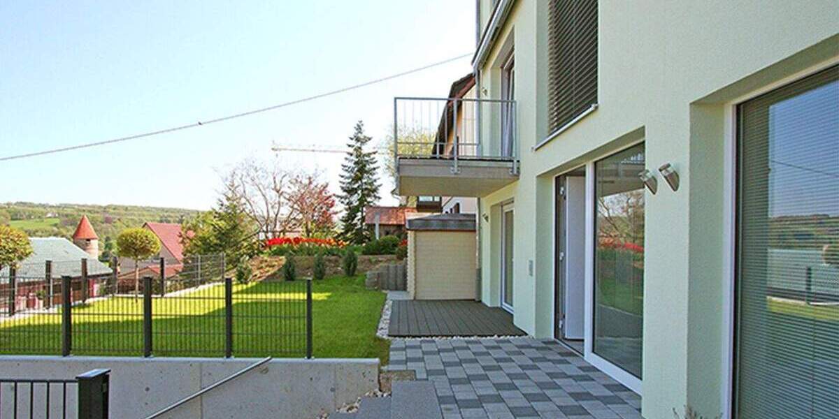 Spektakuläre DHH mit Fernblick und Garage in Weil der Stadt 5 zimmer