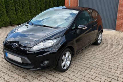 Ford Fiesta 162.500 km 3.000 &euro; Haren Ems 49733