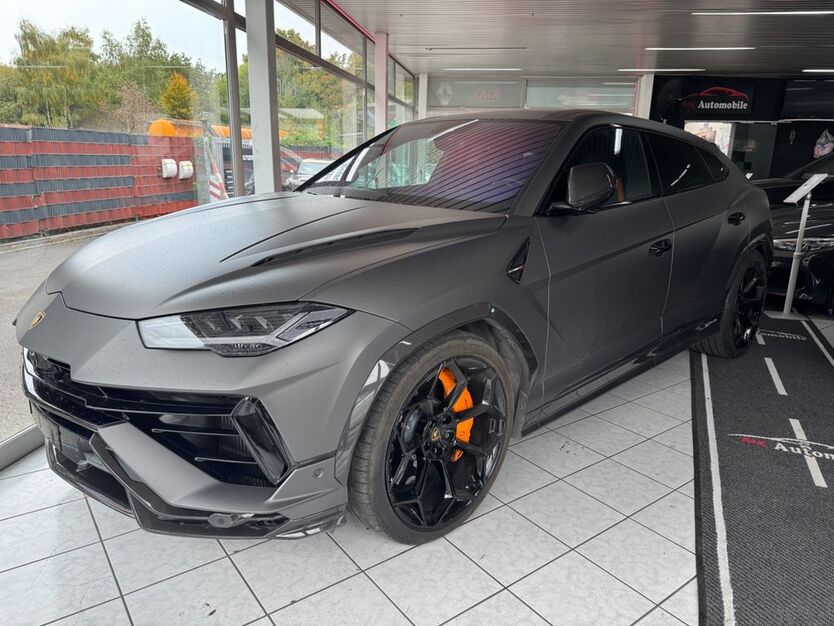 Lamborghini Urus 81.252 km 264.950 € Gladbeck 45968
