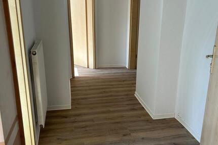 Wohnung Tangermünde - 2 Zimmer, 55 m&sup2;, 410&euro; | Angebot:26327639