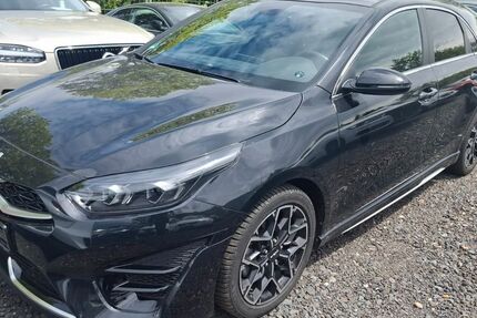 Kia ceed / Ceed 23.000 km 18.499 &euro; Eichenzell 36124