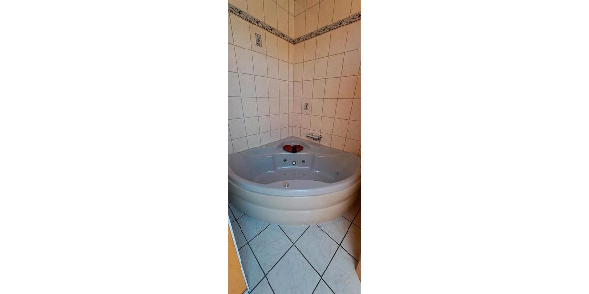 Einfamilienhaus Ayl - 8 Zimmer, 210 m&sup2;, 295.000&euro; | Angebot:26807241