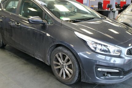 Kia Ceed 1.4 CVVT Edition 7 90.520 km 9.980 &euro; Euskirchen 53881