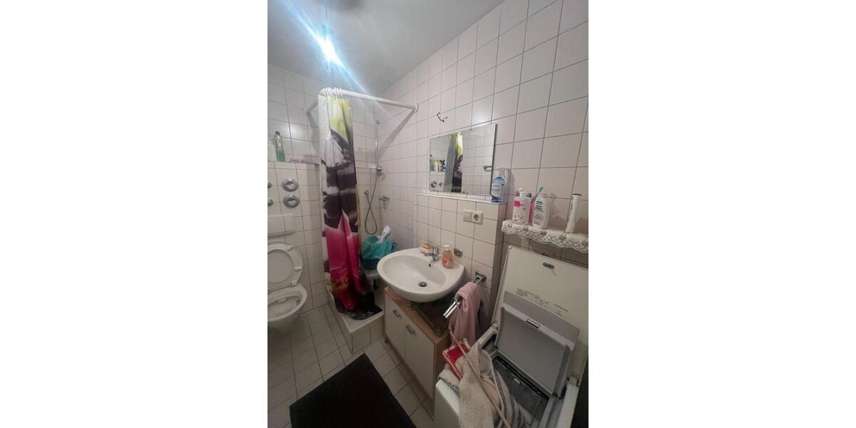 Dachgeschoßwohnung Sinsheim - 1 Zimmer, 33 m&sup2;, 94.000&euro; | Angebot:24714576