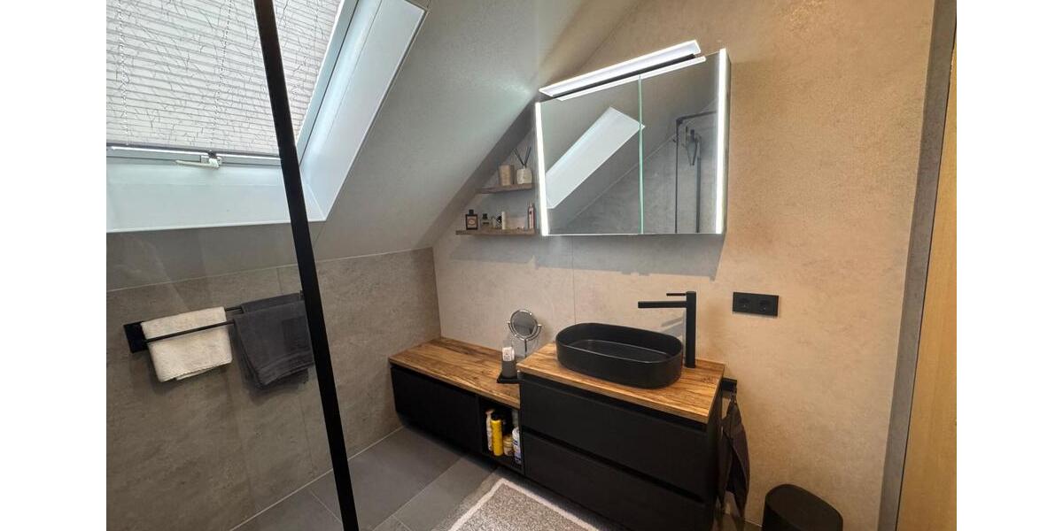 Einfamilienhaus Bad Salzungen Tiefenort - 8 Zimmer, 275 m&sup2;, 555.000&euro; | Angebot:26602244