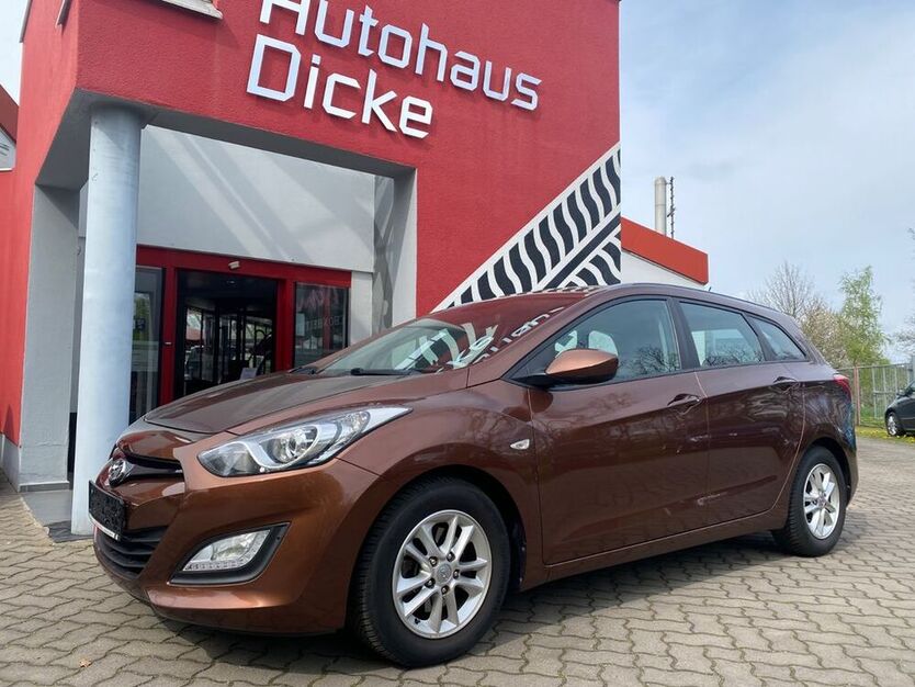 i30