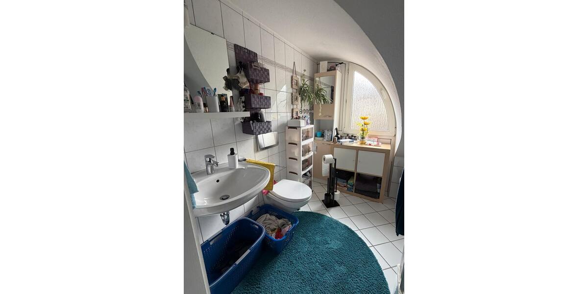 Dachgeschosswohnung 3 zimmer