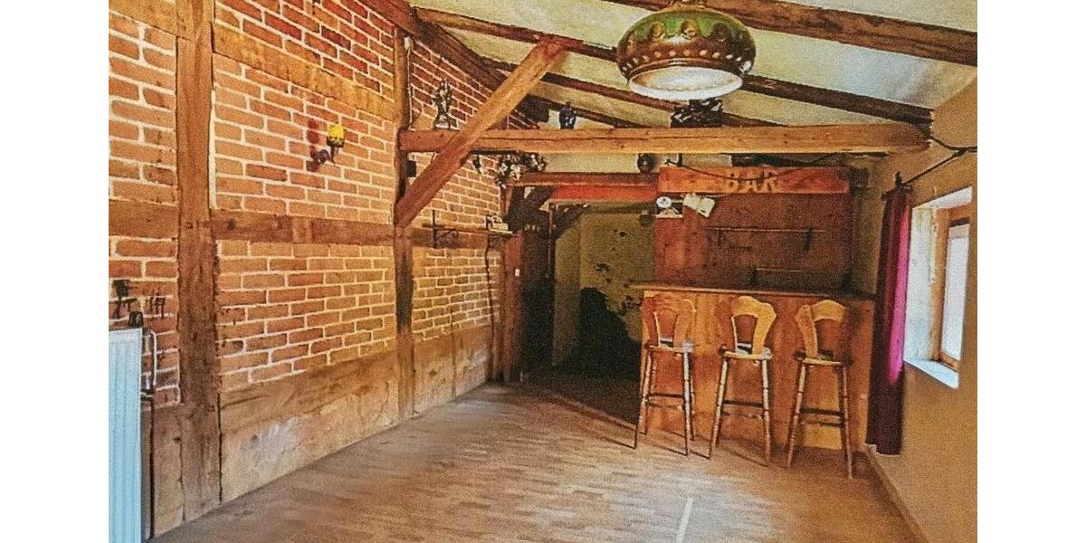 Einfamilienhaus Lüdersdorf - 6 Zimmer, 150 m&sup2;, 199.000&euro; | Angebot:26854994
