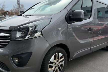 Opel Vivaro 260.207 km 9.799 &euro; Frankfurt am Main 60386
