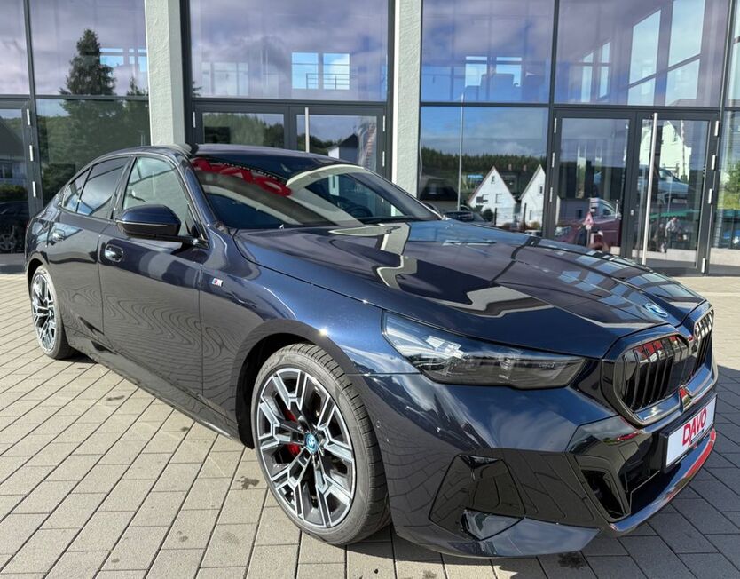 BMW i5 24.950 km 54.991 € Burbach 57299