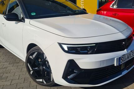 Opel Astra 9.990 km 30.880 € Bornheim 53332