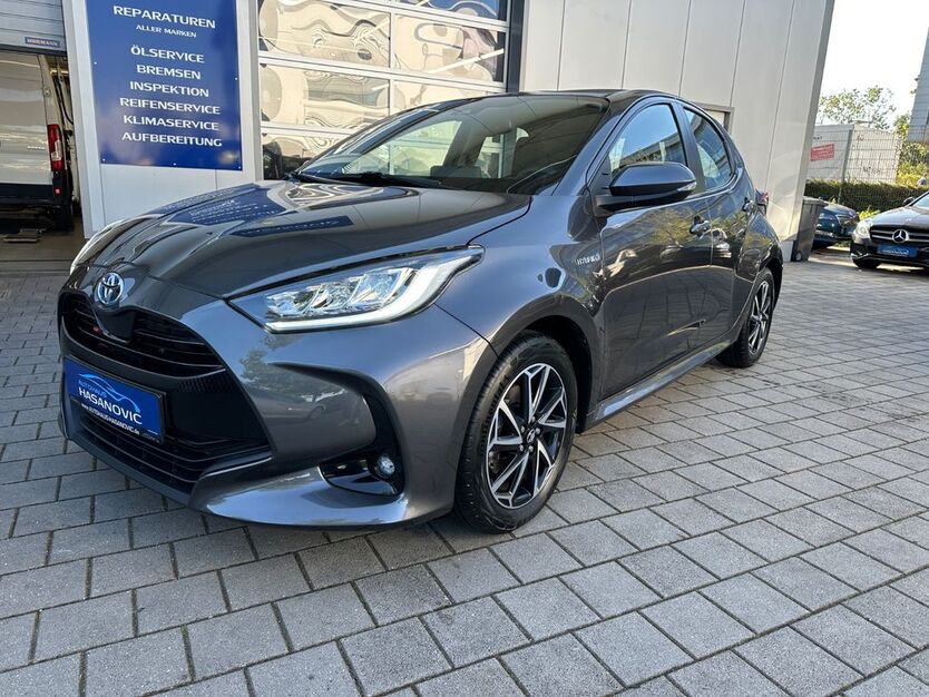 Toyota Yaris 92.000 km 16.900 € Dachau (bei München) 85221