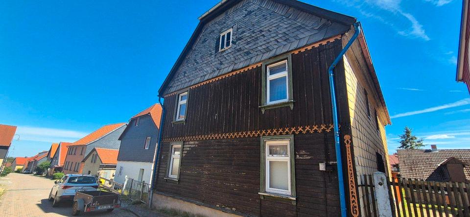 Einfamilienhaus Blankenburg (Harz) - 8 Zimmer, 280 m&sup2;, 114.000&euro; | Angebot:27073179