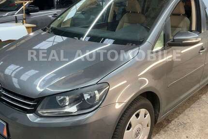 VW Touran 215.000 km 6.999 &euro; Frankfurt 65933