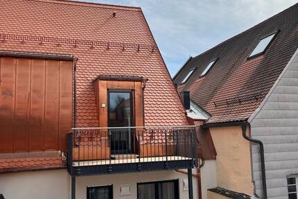 ERSTBEZUG! Geschmackvolle 4 Zimmer-Wohnung,direkt im Zentrum
