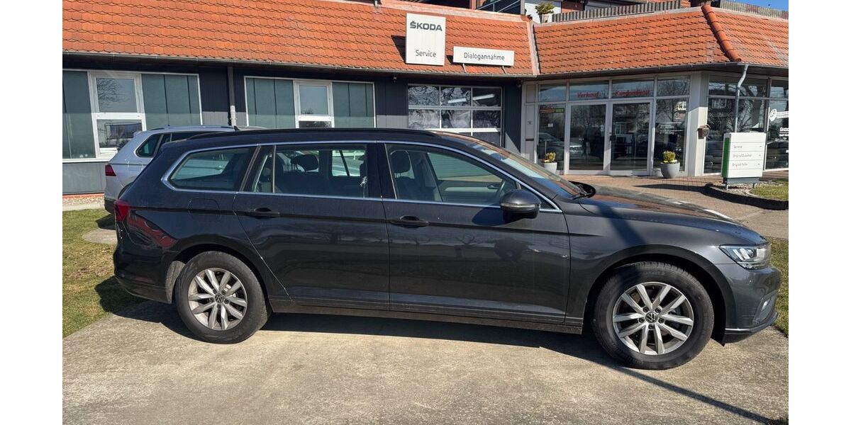 VW Passat Variant 111.000 km 19.490 &euro; Aland OT Vielbaum 39615