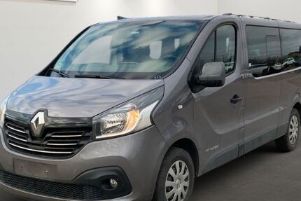 Renault Trafic 157.682 km 11.499 &euro; Brehna 06796