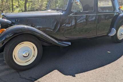 Citroen Traction 2.000 km 26.780 &euro; Kasel - Golzig 15938
