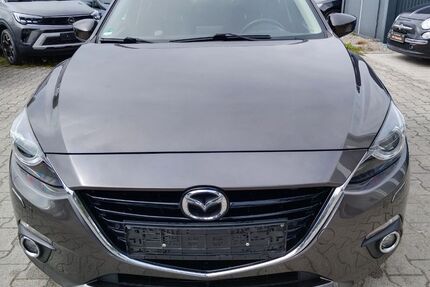 Mazda 3 135.000 km 10.300 € Diepoldshofen 88299