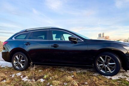 Mazda 6 62.000 km 19.000 &euro; München 81825